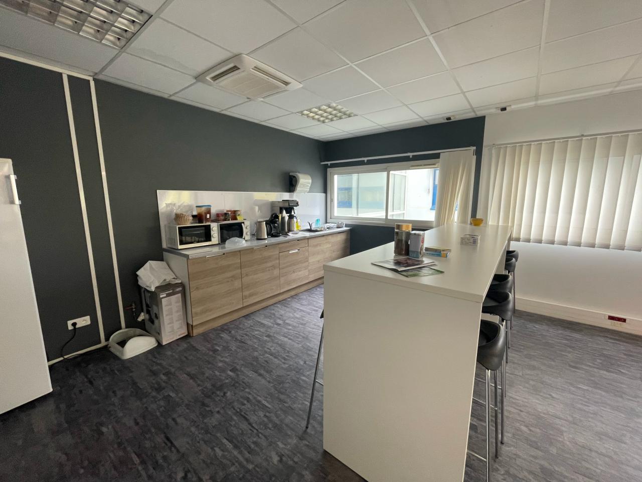 Bureau Bouguenais 500m² Location bureau Bouguenais Loire-Atlantique OLBUR2424089 6